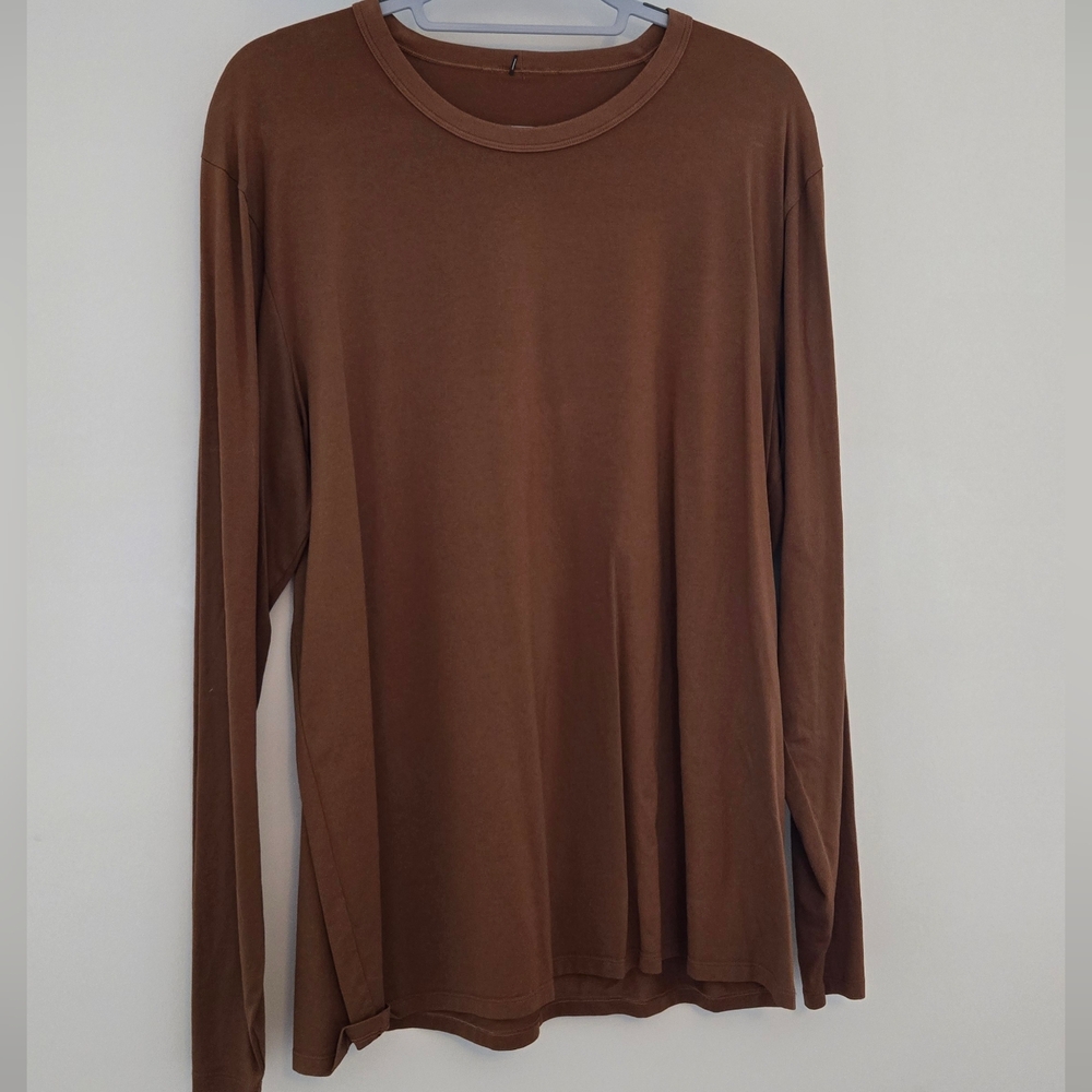 Lululemon 5 Layer Basic Long Sleeve